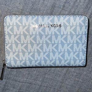 Michael Kors-Small Logo Wallet